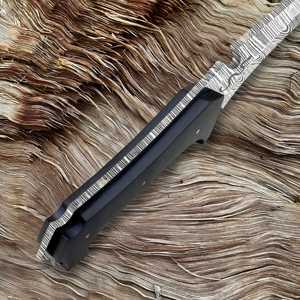 มีดทำมือ RE4 Jack Krauser ขนาด 8 นิ้ว เหล็กดามัสกัส ใบมีดแบบ Fixed Blade ด้ามจับแบบ Full Tang สำหรับล่าสัตว์ ตั้งแคมป์ และเอาตัวรอด พร้อมซองหนัง - Product Image 4
