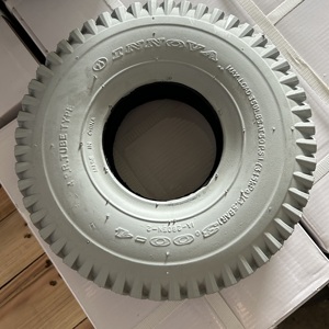 Pneu pneumatique Innova 3.00-4 10*3 260*85 IA2805 gris blanc pour scooters de mobilité, petits karts, chariots à main, chariots de jardin - Product Image 1