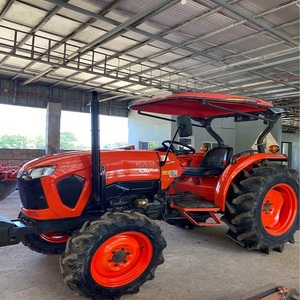 Tracteur Kubota L5018, machine agricole miniature fiable pour l'agriculture, l'aménagement paysager, la tonte, le chargement et le déneigement. - Product Image 6