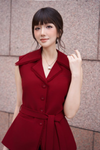 Women's Sleeveless <b>Red</b> Peplum Vest Frayed Lapel Notch Collar Self Tie Waist <b>Belt</b> Tailored Top Polyester Spandex LUCIA - Product Image 3