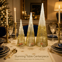 Ensemble de trois lampes coniques en métal à piles avec paillettes dégradées or et blanc pour la décoration de table de Noël