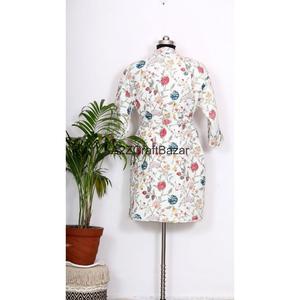 Kimono indien vintage 100% coton imprimé à motifs floraux, fait main pour femmes, avec trois manches quartier et ceinture - Style vacances - Product Image 6