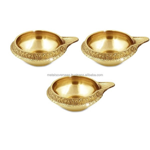 Diyas Kuber Akhand Jyoti en Tono Dorado, de Latón, Decoración Religiosa Personalizable para el Hogar, a Precios de Mayoreo Directo de Fábrica - Product Image 6