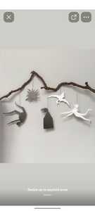 Ornement suspendu en bois rustique en forme d'ange avec détails découpés en forme de cœur et d'étoile pour un arbre de Noël et une décoration de fêtes charmants. - Product Image 2
