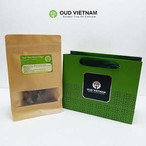 Puces et morceaux d'agarwood naturel du Vietnam en gros, qualité A+, pour les détaillants de cadeaux B19-EN-078 - Product Image 3