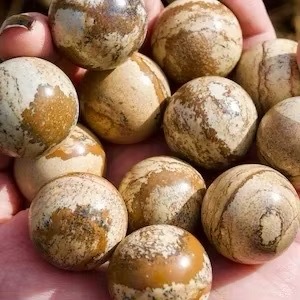 Nouvelle Arrivée : Sphère de Cristal de Jaspe Sculptée, Pierre Naturelle Polie, Boules de Pierres Précieuses pour la Guérison, Artisanat en Pierres Semi-Précieuses pour la Maison - Product Image 2