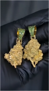 จี้รูปต้นไม้ประดับเพชร CONCEPTION Iced Out ทำจากเงินแท้ 925 ชุบทอง 14K ประดับเพชรโมอิสซาไนต์ สไตล์ฮิปฮอป เครื่องประดับสำหรับคนรักกัญชา ขายส่ง - Product Image 4