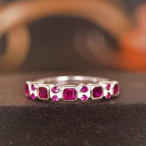 แหวนอาร์ตเดโคประดับทับทิมทรงเอternity เงินแท้ 925 ชุบทอง 14K รับรองโดย IGI เหมาะสำหรับงานแต่งงาน งานเทศกาล หรือวันครบรอบ สำหรับผู้หญิง เป็นของขวัญ - Product Image 4