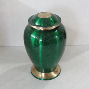 โกศบรรจุอัฐิทองเหลืองพรีเมียมสำหรับบรรจุอัฐิมนุษย์ สีเขียว โกศทองเหลืองสั่งทำพิเศษ โกศทองเหลืองทำมือสำหรับบรรจุอัฐิผู้ใหญ่ ขายส่ง - Product Image 2