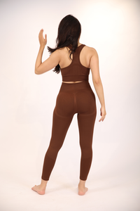 Ensemble de yoga 2 pièces : Leggings taille haute et brassière de sport dos nageur à encolure dégagée, sans couture, marron uni, respirant, pour l'entraînement - Product Image 2