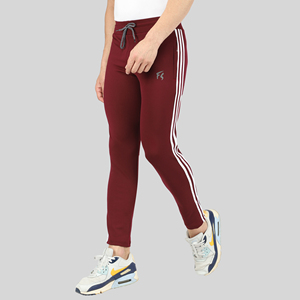Pantalon de survêtement sportif rouge à quatre voies avec bande latérale, logo personnalisable, impression HD, lavage coloré, 100 % polyester, séchage rapide, tailles homme M/L/XL - Product Image 5