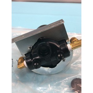 วัตต์ F701-02D7 M1ตัวกรองกำจัดน้ำมันนิวเมติกซึ่งเป็นอุปกรณ์เซมิคอนดักเตอร์และชิ้นส่วนที่ไว้ใจได้ทั่วโลกที่ - Product Image 1