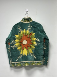 Abrigo Étnico de Invierno para Mujer, de Algodón Ecológico, con Bordado Suzani de Terciopelo, Patrón Floral Grueso, Mangas Largas, Estilo Indio - Product Image 2