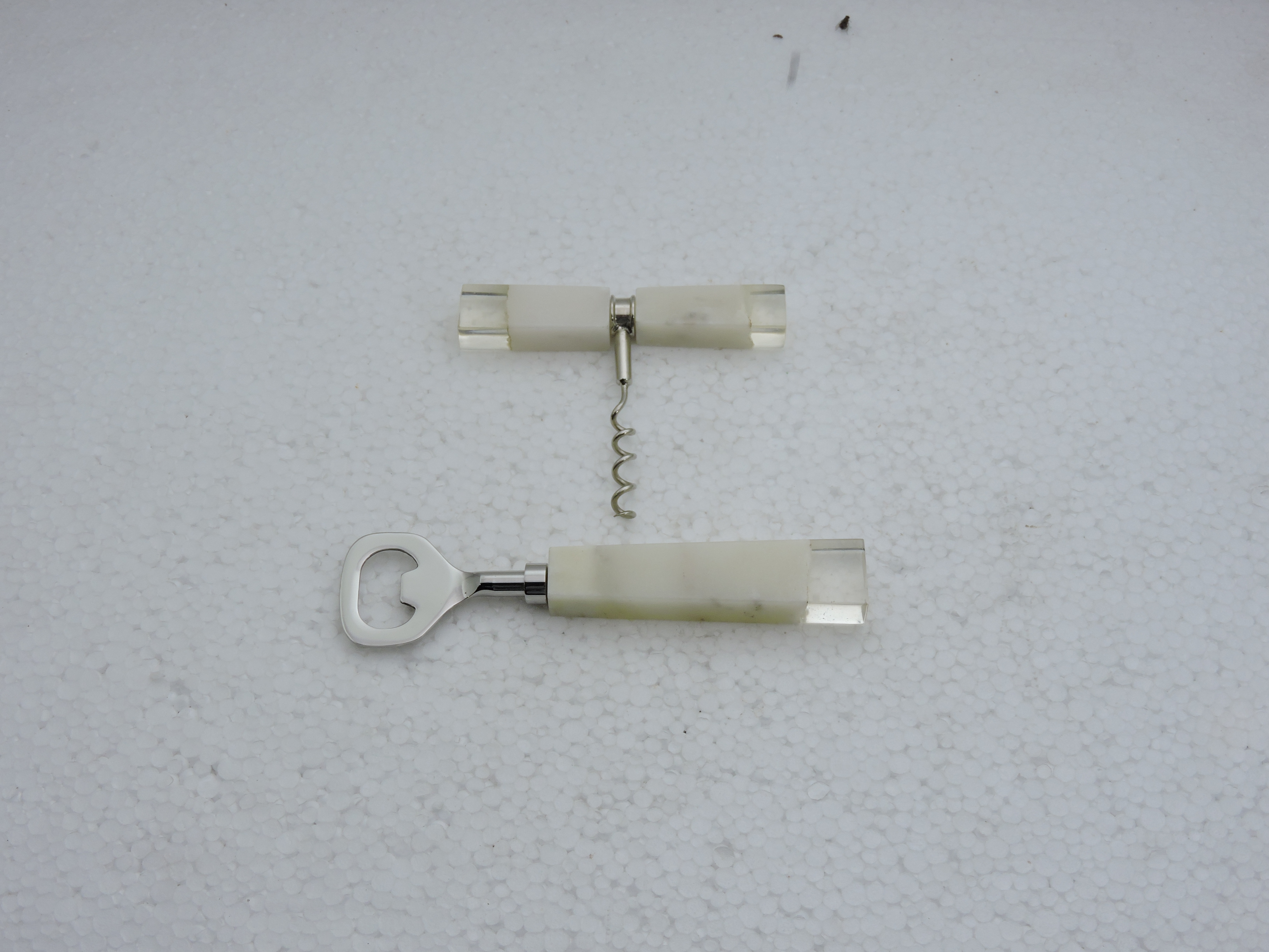 ตามที่แสดง