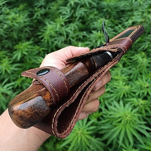 Cuchillo de Caza Nórdico de Acero de Damasco con Funda, Hoja Entera, Cuchillo de Camping con Mango de Palisandro, Grado Industrial, OEM Personalizado - Product Image 5