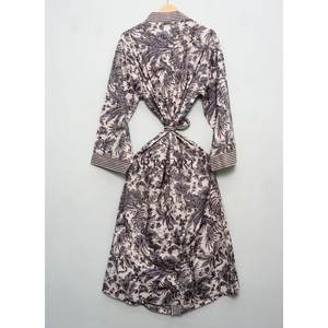 Kimono Kantha en Coton Fait Main de Créateur – Tendance Printemps-Été, Élégant, Long, Taille Naturelle, Respirant, Séchage Rapide, Col en V - Product Image 5