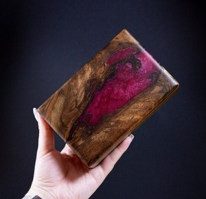 Burgundy Blaze <b>Keepsake</b> Case Scarlet Drift Wood Case Red Finish Artistic Storage <b>Box</b> For Jewelry organizer Resin Crafts - Product Image 1