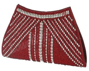 กระเป๋าคลัทช์ผ้าซาตินสีทองสำหรับผู้หญิง - Product Image 1
