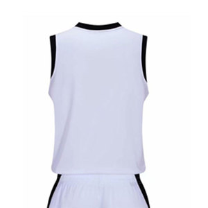 Uniforme de Baloncesto para Equipos, Jersey y Pantalones Cortos de Tela Transpirable, Diseñado para Clubes, Escuelas y Partidos de Liga - Product Image 4