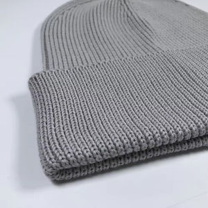 Gorro de Invierno Unisex Personalizable con Logotipo de Impresión Digital, 100% Algodón, Color Sólido, Diseño de Punto con Puño, para Uso en Exteriores - Product Image 3