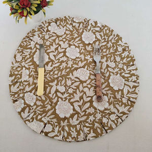 Napperons ronds réversibles marron modernes 100% coton bloc de main floral imprimé bord volant réutilisable jetable banquets de mariage à la maison - Product Image 1