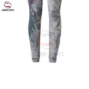 Leggings de sport pour femmes à taille haute, confortables et antibactériens, vente en gros du fabricant, taille personnalisée - Product Image 4