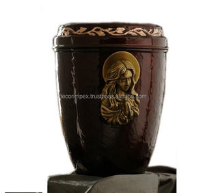 Urnas de Latón Modernas Hechas a Mano de Primera Calidad para Guardar Restos Cremados y Figuras que Reflejan la Fe del Fallecido - Product Image 1