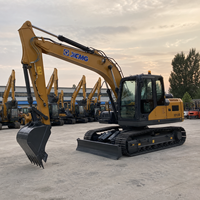 Excavatrice hydraulique d'occasion XE135D avec moteur puissant et godet