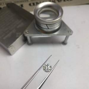 Diamante Natural Suelto, Color H-I, 1.25-1.90mm, Corte Brillante, Diamante Real para Joyería, Fabricado en Maharashtra - Product Image 1