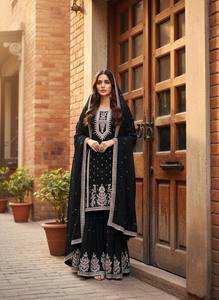 Robe Anarkali noire brodée à manches longues, longueur ras du sol, avec dupatta, tenue de mariage traditionnelle indienne et pakistanaise pour femmes - Product Image 2