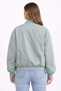 Chaqueta bomber verde salvia para mujer, ligera, con cremallera, informal, con puños acanalados, bolsillos con broche, ropa de calle. - Product Image 3