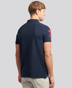 เสื้อเชิ้ตแขนสั้นสีน้ำเงินกรมท่าสำหรับผู้ชายไซส์ XL  โลโก้สีแดงที่คอเสื้อด้านหลัง  ผ้าฝ้ายอ๊อกซ์ฟอร์ดเนื้อแน่น  ดีไซน์กันยับ - Product Image 2