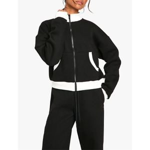 Tenues streetwear d'hiver pour femmes de haute qualité, fabriquées sur mesure par un fabricant spécialisé, garantissent une durabilité supérieure pour les acheteurs de détail mondiaux. - Product Image 4