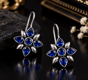 Boucles d'oreilles pendantes en argent plaqué antique avec motif floral et zircone cubique, sertissage clos ethnique, bijoux faits à la main, cadeau pour femme, vente en gros pour fêtes - Product Image 4