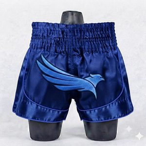 Shorts de Muay Thai en satin doré de qualité supérieure, prix d'usine en gros, avec application d'ailes, pour adultes unisexes, pour la boxe. - Product Image 1