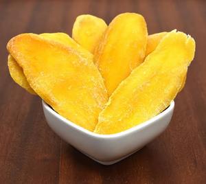 Mangues séchées en tranches, biologiques, faible teneur en sucre, texture douce, collation de fruits naturelle, portable, saine, emballée sous vide, EXPAD Vietnam - Product Image 3