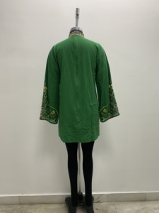 Vestido Túnica Estilo Chino Verde Vintage, Bordado a Mano con Flores, Cuello Alto, Holgado, Midi, Otoño - Product Image 2