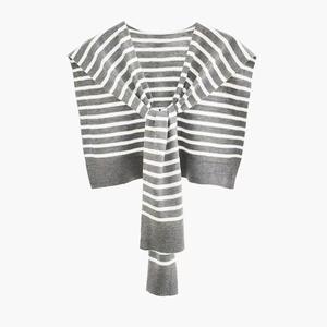 Écharpe-cape en laine tricotée unie pour femme, double usage, châle triangulaire pour l'automne et l'hiver - Product Image 6