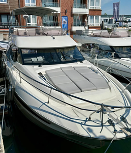 P-r-e-s-t-i-g-e 460 F-l-y - Product Image 3