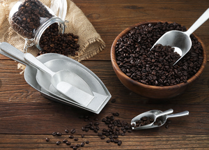 Cuchara de aluminio fundido con base plana, utensilio de cocina de aleación de aluminio apto para alimentos, utensilios Henry Foodservice, cuchara de aluminio. - Product Image 6