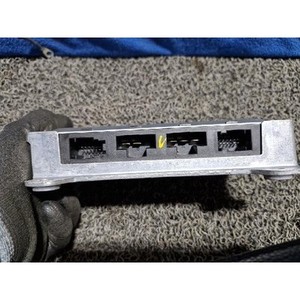 ECU และโมดูลคอมพิวเตอร์มือสองสำหรับรถยนต์ซีรีส์ 7 รุ่น 3243685403201 - Product Image 3
