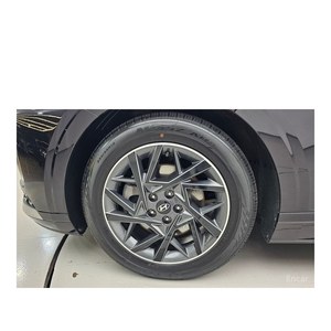 Hyundai Grandeur 2.5 Essence 2WD 98 848 km Boîte Automatique Sièges en Cuir Volant à Gauche Année 2023 - Product Image 5