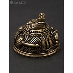 2 Inches Handmade Small Superfine Charan Paduka Sculpture in Brass for <b>Home</b> <b>Decor</b>, <b>Gifting</b> and Temple Made In India - Product Image 4