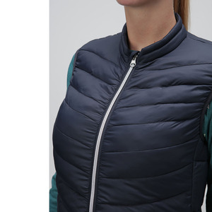 Gilet matelassé sans manches pour femme, collection automne-hiver 2026 – Vente en gros de gilets décontractés et tendance pour femmes - Product Image 3