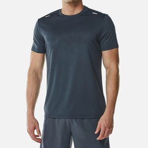 เสื้อยืดและกางเกงขาสั้นออกกำลังกายคุณภาพสูง ชุดเสื้อยืดน้ำหนักเบาและกางเกงขาสั้นเอวยางยืด - Product Image 4