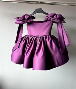 Ensemble robe et bandeau en satin pour petites filles |   Robe en satin bouffante pour fête d'anniversaire |   Vêtements de cérémonie Plum, fabrication OEM - Product Image 1