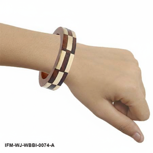 Brazalete de Madera Hecho a Mano con Incrustaciones de Latón, Diseño Bohemio a Cuadros, Pulsera de Madera para Mujer, Joyería de Madera de Origen Ético - Product Image 2