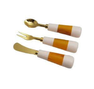 Stylishly Design Resin Handle Cutlery <b>Set</b> amazing quality Mirrored steel Lightweight Feel Offering a Superior Dining spoons <b>Set</b> - Product Image 1
