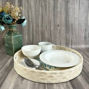 Plateau de service rond en nacre fait main, plateau décoratif de luxe pour la salle à manger, plateau de service pour table basse, poignées modernes intégrées - Product Image 5
