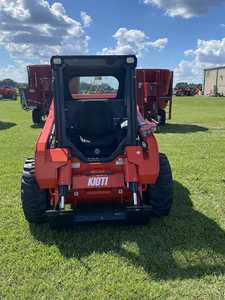 Chargeuse compacte Kioti SL750 d'occasion 2024 de haute qualité avec chargeur frontal, moteur Perkins, composants de moteur 220V et engrenages, garantie 3 ans - Product Image 3